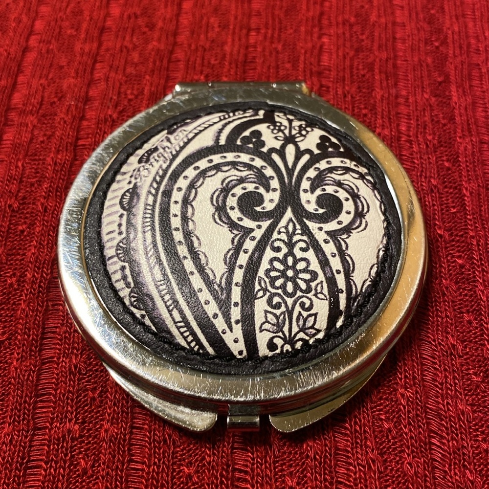 Brighton Casablanca Compact/Travel Mirror